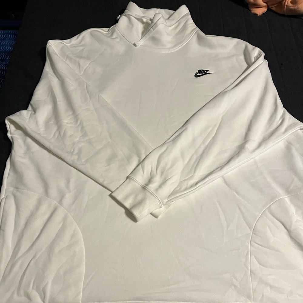 Nike White Long Sleeve Cowlneck Pullover